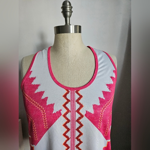 LUCKY IN LOVE Pink Pattern Racerback Tank Top | SZ XL - Picture 6 of 8